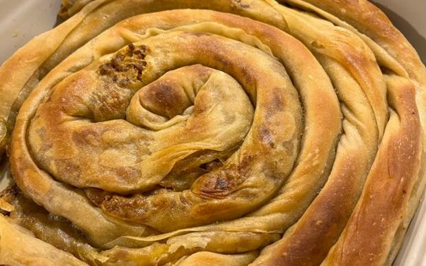 bal-kabakli-kiymali-bosnak-boregi-canan