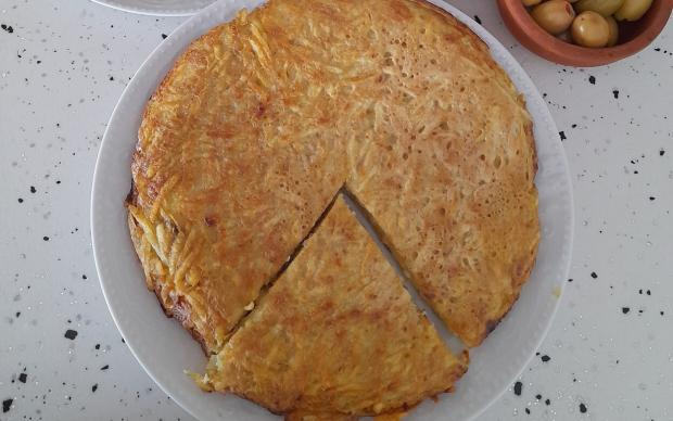 korili-ve-patatesli-yumurta-sunum