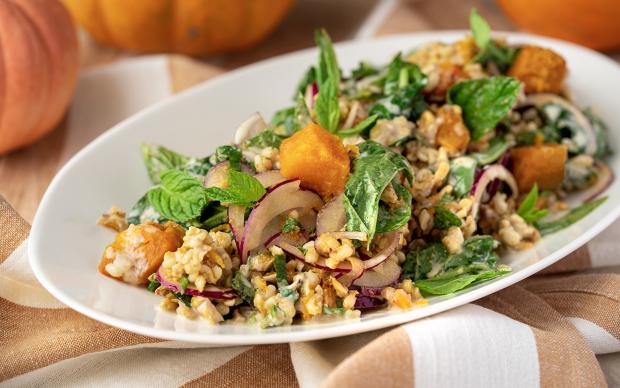 Baharatlı ve Bal Kabaklı Bulgur Salatası Tarifi