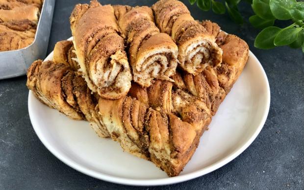 Haşhaşlı Cevizli Burgu Çörek Tarifi