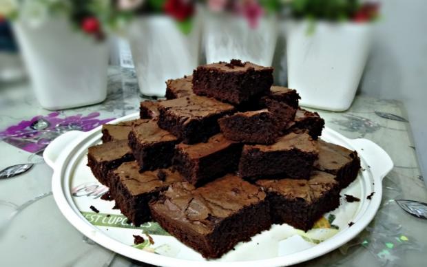 tam-olculu-browni-yagmur