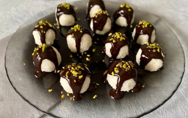 10 Dakikada Kar Topu Tatlısı Tarifi
