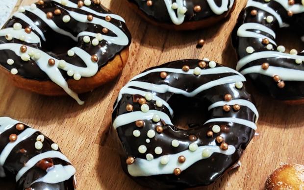 cikolatali-donut-sema