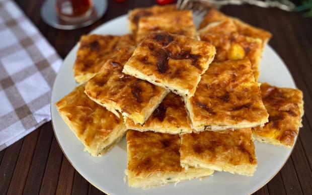 Süt ve Yoğurt Soslu Börek Tarifi