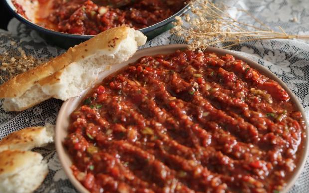 acili-ezme-salata-sezgi