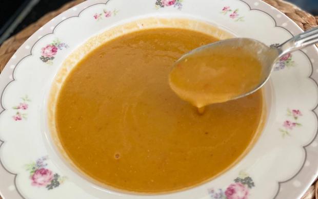 baharatli-mercimek-corbasi-pelin