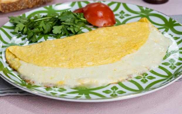 kasarli-omlet-yemekcom