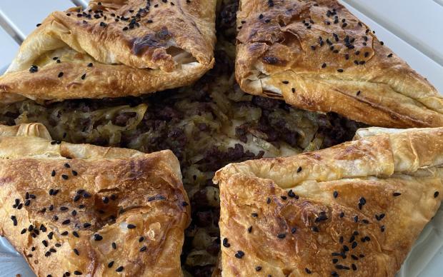 kiymali-patatesli-bohca-boregi-pelin