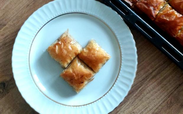 pratik-cevizli-baklava-bir