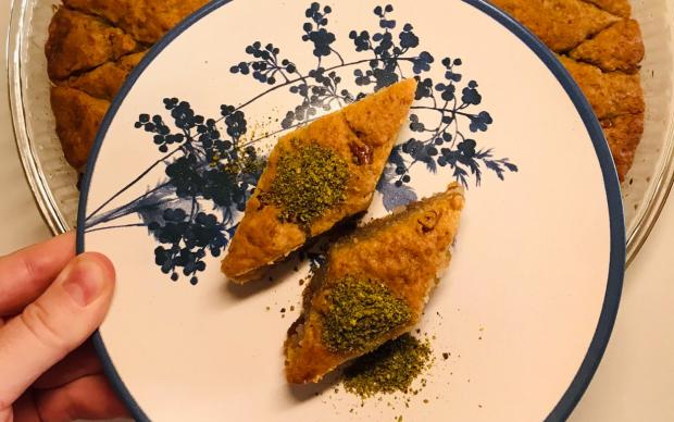 baklava-tadinda-tatli-maya