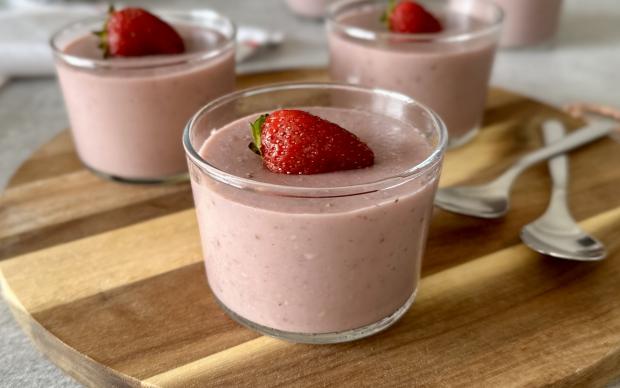 Çilekli Puding Tarifi