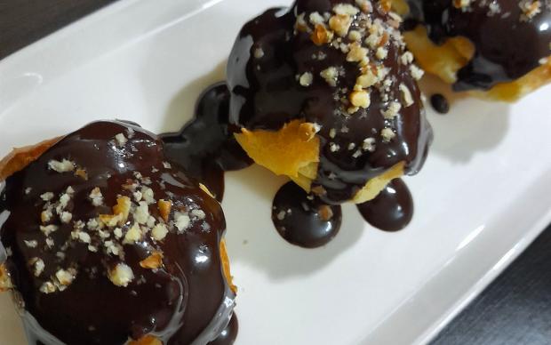cikolatali-profiterol-hav