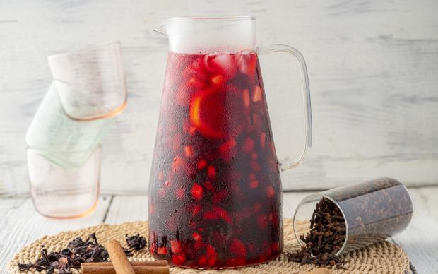 Soğuk Hibiskus Çayı Tarifi