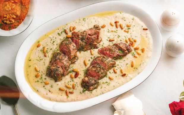Beğendi Üstünde Kuzu Sırt Tarifi