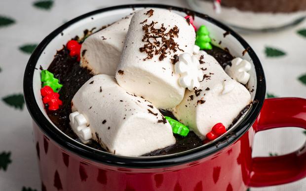 Marshmallowlu Sıcak Çikolata Tarifi