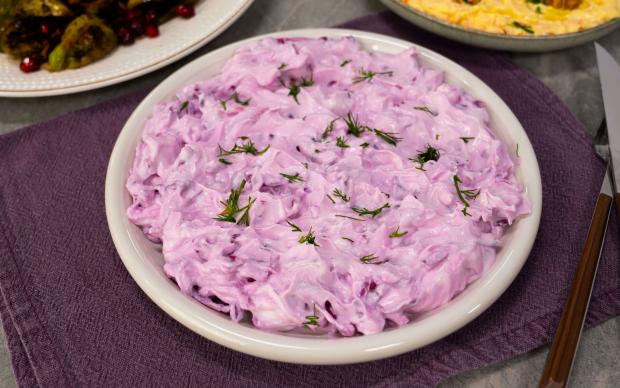 Yoğurtlu Lahana Salatası Tarifi