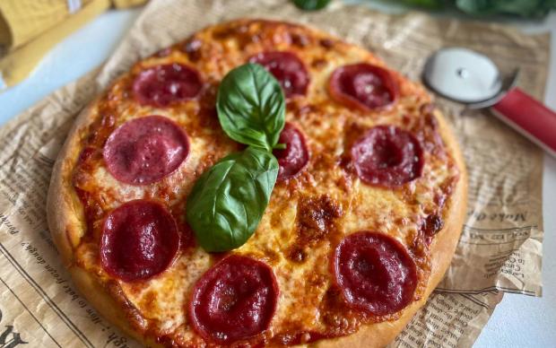 Pepperoni Pizza Tarifi