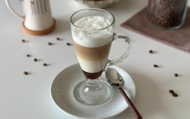 Karamel Macchiato Tarifi