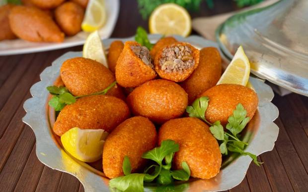 Tam Kıvamında İçli Köfte Tarifi