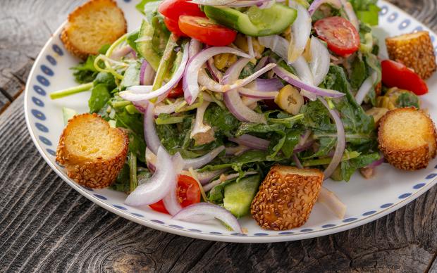 Balık Soslu Roka Salatası Tarifi