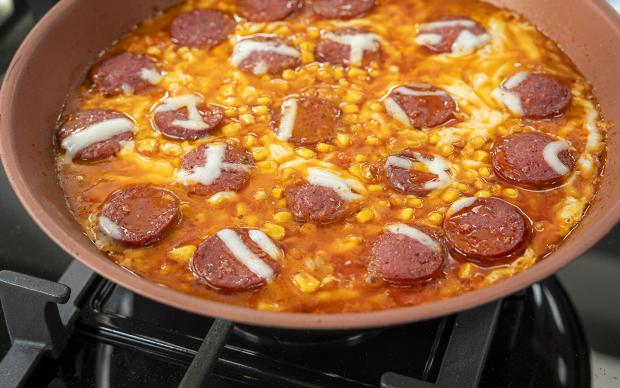 Pizza Tadında Arpa Şehriye Aşama 1