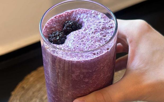 Orman Meyveli Keten Tohumlu Smoothie Tarifi