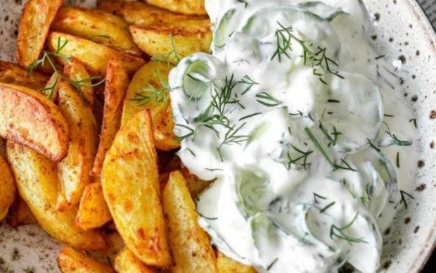 Tzatziki Soslu Patates Aşama 1