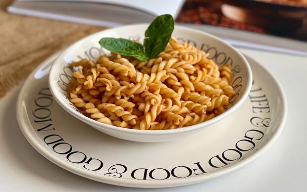 Barbekü Soslu Makarna Tarifi