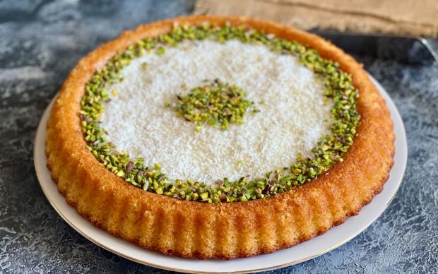 Tart Kalıbında Muhallebili Revani Tarifi