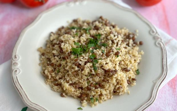 Yeşil Mercimekli Bulgur Pilavı Tarifi