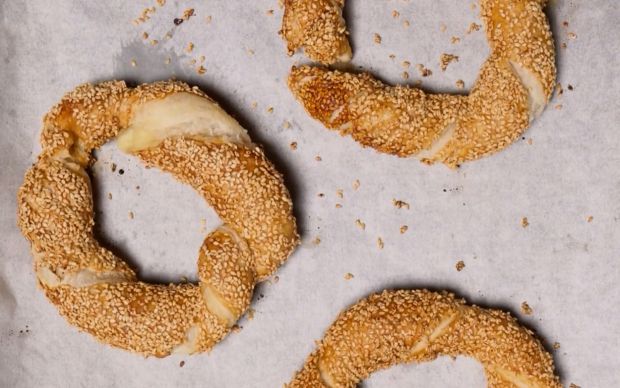Çıtır Milföy Simit Tarifi