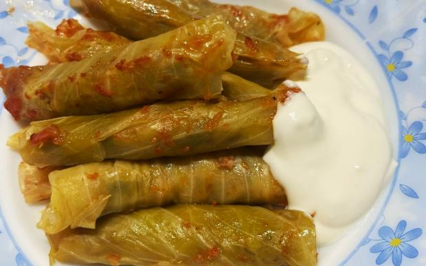 Kıymalı Beyaz Lahana Sarması Tarifi