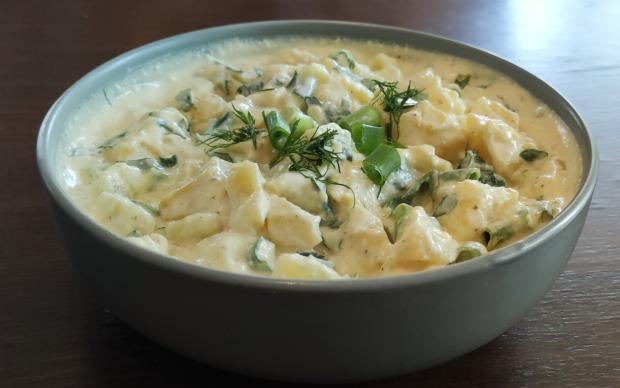 Hardallı Yoğurtlu Patates Salatası Tarifi
