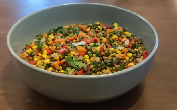 Mısırlı Maş Fasulyesi Salatası Tarifi