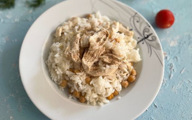 Sokak Pilavı Tarifi