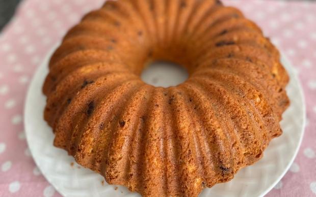 Glutensiz Çikolata Parçacıklı Kek Tarifi