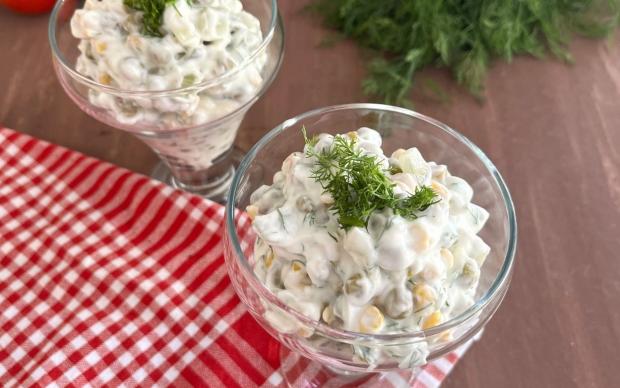 Yoğurtlu Bezelye Salatası Tarifi