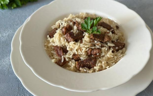 Etli Pirinç Pilavı