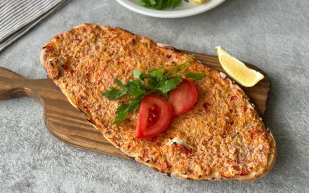Tavuklu Lahmacun Tarifi