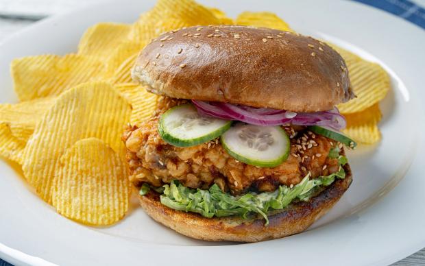 Ev Yapımı Tavuk Burger Tarifi