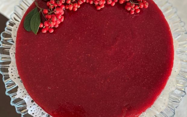 Frambuaz Aromalı Cheesecake Tarifi