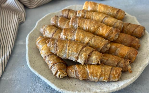 Haşhaşlı Mercimekli Börek Tarifi
