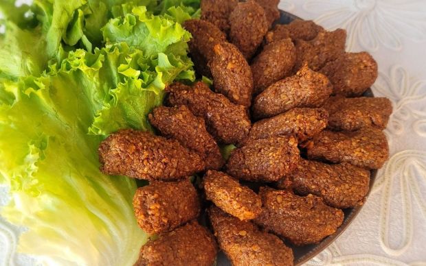 Cevizli Bulgur Köftesi Tarifi