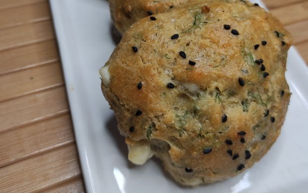 Glutensiz Peynirli Dereotlu Poğaça Tarifi