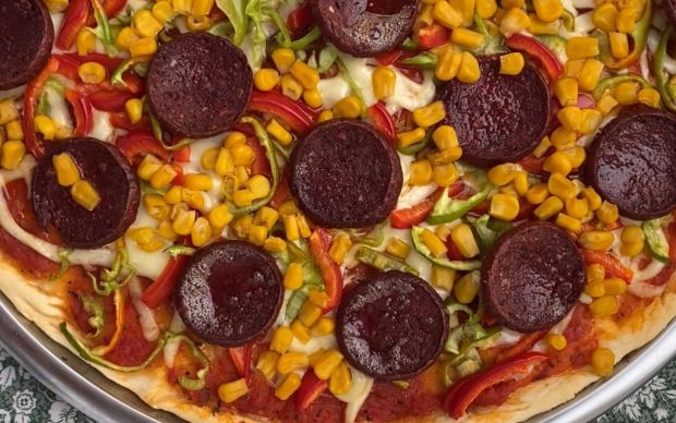 Pratik Ev Pizzası Tarifi
