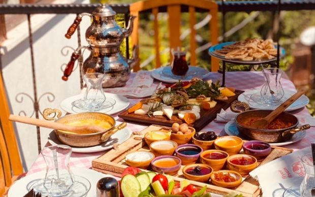 Ayla'nın Yeri Sapanca Kahvaltı ve Izgara
