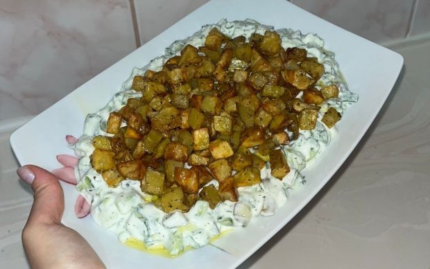Çıtır Patatesli Ferah Salata Tarifi