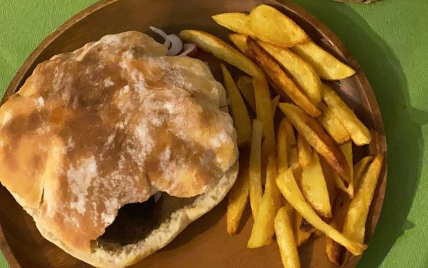 Ev Yapımı Pita Kolay Ekmeği Tarifi