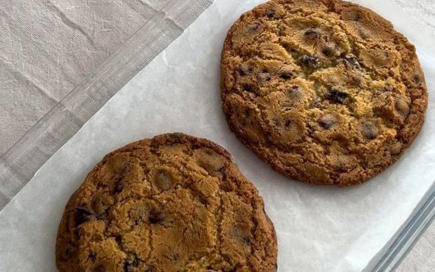XXL Çikolata Parçacıklı Cookie