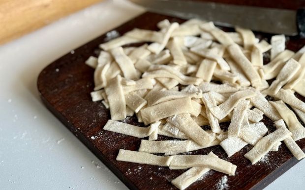 Kesme Erişte Tarifi